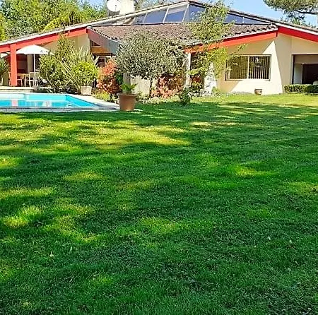 Les Barrerres Bed & Breakfast Hontanx